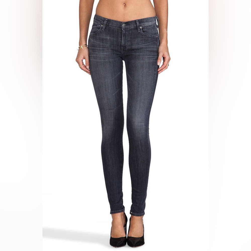 BUNDLE 3 FOR $75 CITIZENS OF HUMANITY “Avedon” low rise skinny in “Moonshadow”